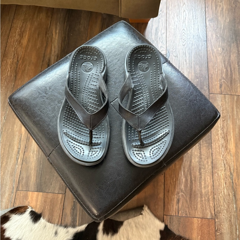 CROCS Black Sandals Textured Footbed Casual